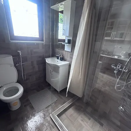 Vikendica Sa Bazenom Aria Potkraj