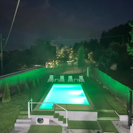 Ferienhaus Kuca Za Odmor Sa Bazenom Aria *