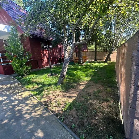 Vikendica Sa Bazenom Aria Сasa de vacaciones Potkraj