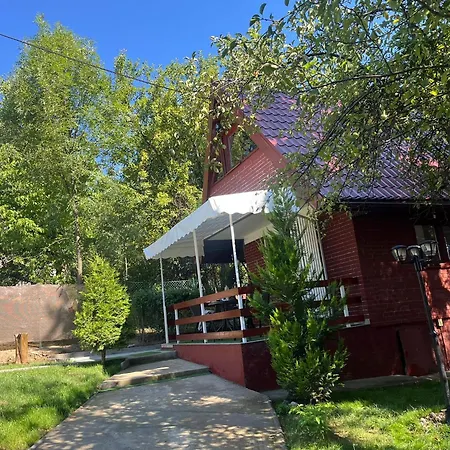 Ferienhaus Kuca Za Odmor Sa Bazenom Aria